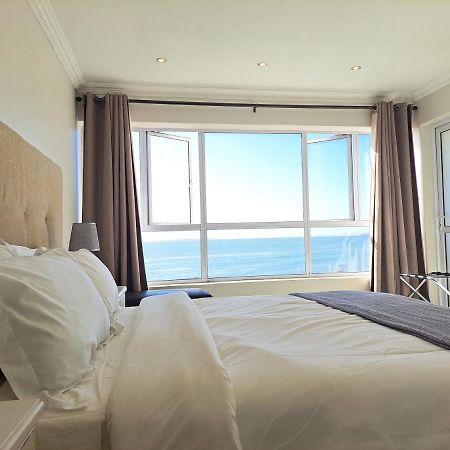 3 Bedroom Sea Facing Family Apartment Cape Town Moullie Point エクステリア 写真